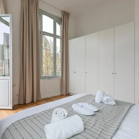 Churchill Apartments Bruxelles Esterno foto